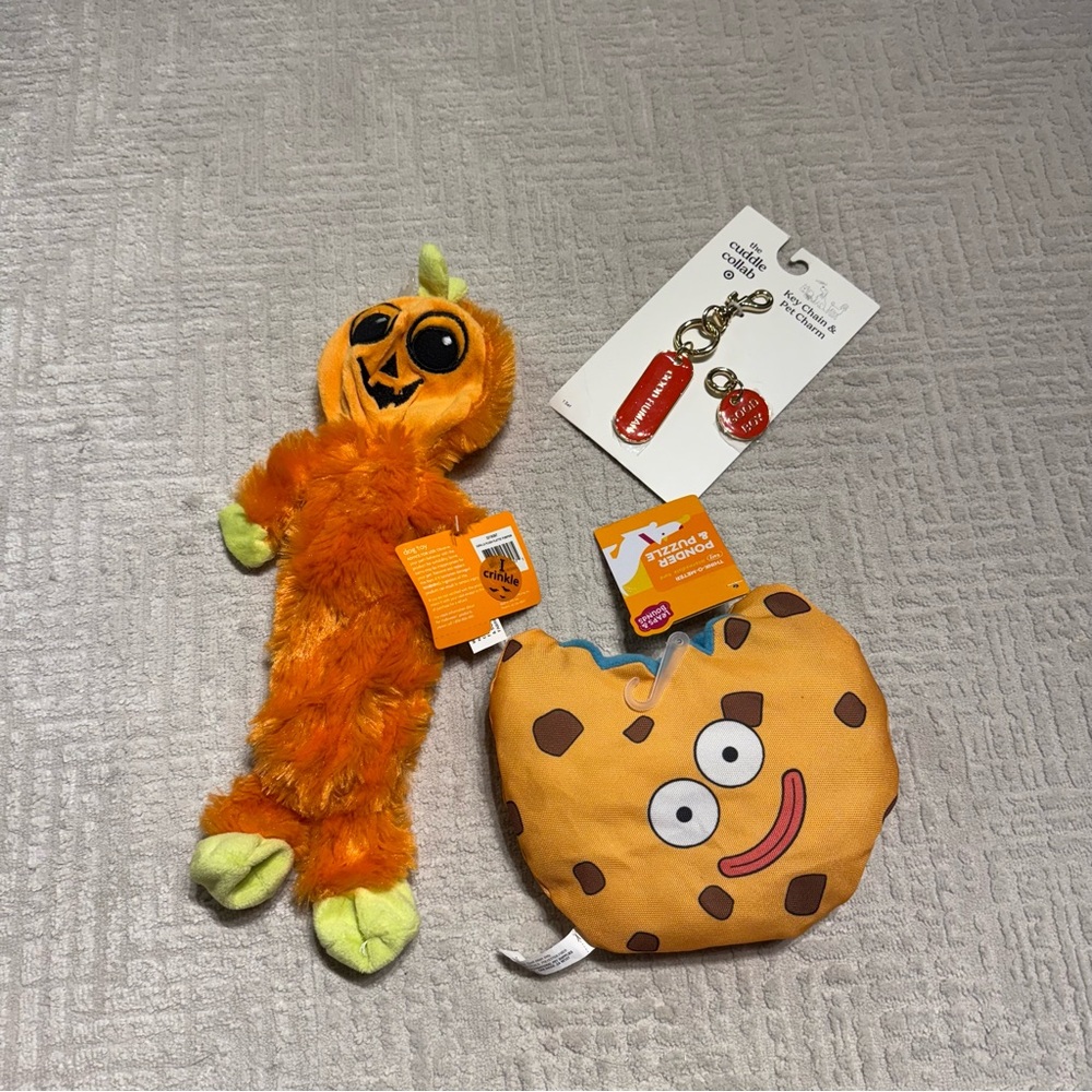 NWT Learning Plush and Pet Key Chain + charm